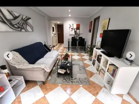 Piso en calle de la Hélice, 8