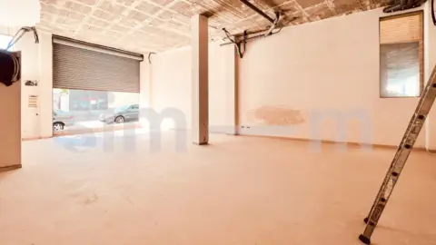 Local comercial en Raval de Cortines