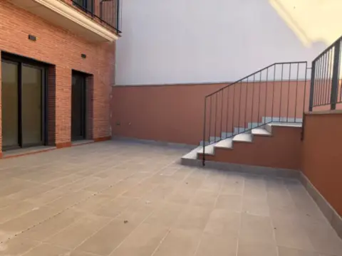 Piso en calle Ansel Clave