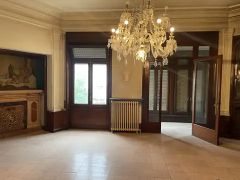 Piso en Plaça de Santa Clara