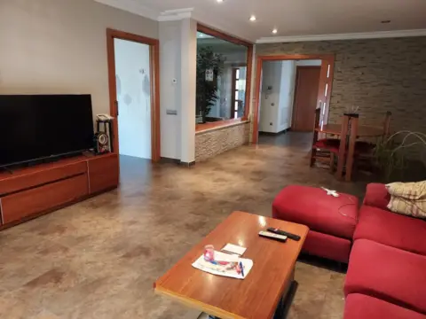 Casa adosada en La Creu