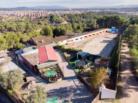 Finca rústica en Les Martines-Can Palet de Vista Alegre