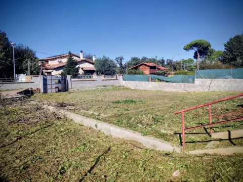 Terreno en Carrer de Castelló d'Empúries
