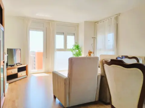 Piso en Carrer d'Anselm Clave