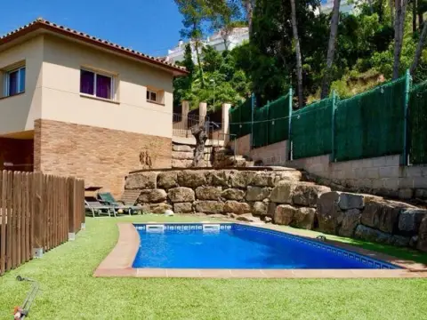 Casa en Carrer de la Serrallarga