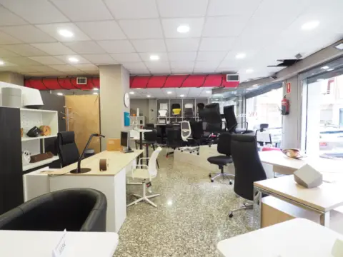 Local comercial en Carrer de Princesa