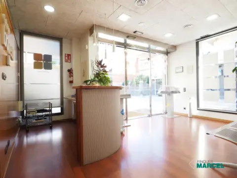 Local comercial en Carrer de Sant Josep de Calassanç