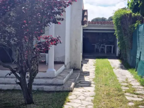 Casa unifamiliar en Carrer d'Osca