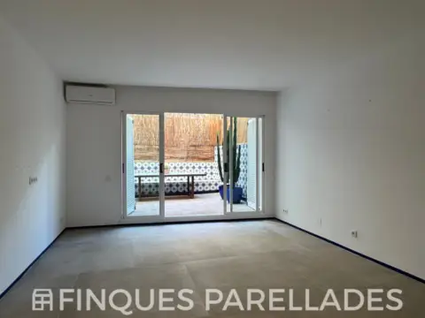 Piso – Begues, Raval d'en Martí, Baix Llobregat
