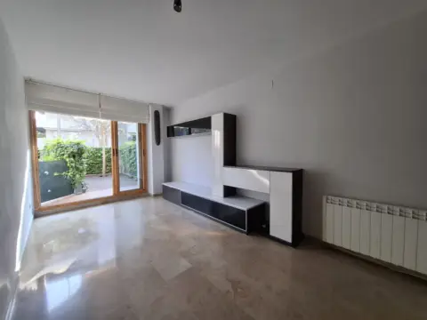 Piso en Els Molins-Poble Sec-Pins Vens