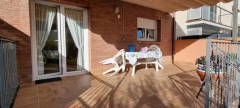 Casa adosada en Carrer de Brasil