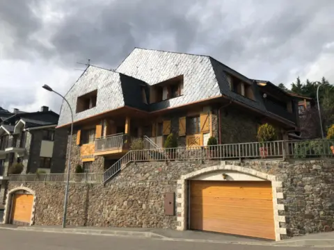 Chalet en calle Coma del Colat