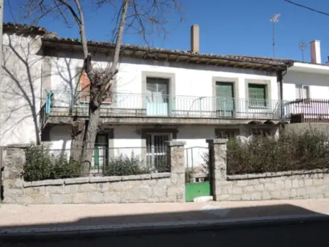 Casa en calle de la Bardera