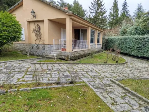 Chalet en calle de la Maralva
