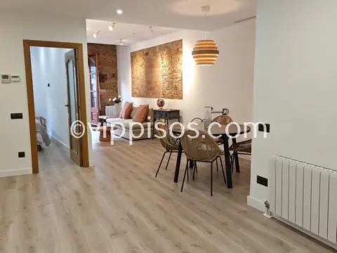 Piso en Carrer Ample