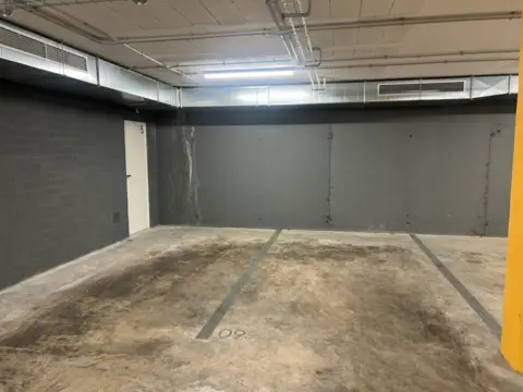 Garaje en Carrer del Pla de l'Ametllera, 123