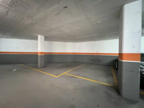 Garaje en Carrer de Lavoisier, 57