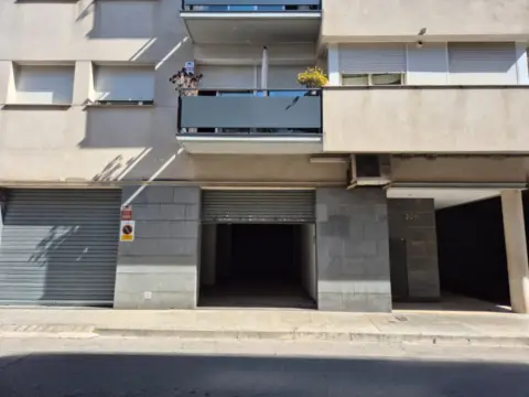 Local comercial en Carrer de Manresa