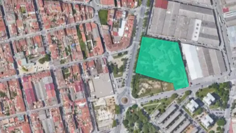 Terreno en Avinguda de les Glòries Catalanes