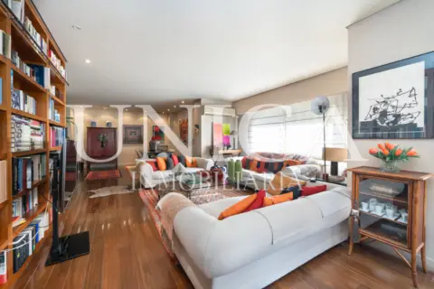 Piso en calle de Santo Domingo de Silos