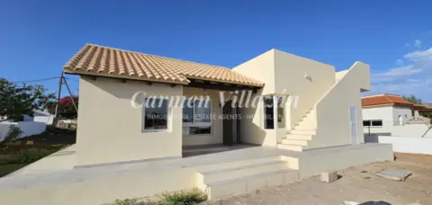 Chalet en calle Piedra Blanca