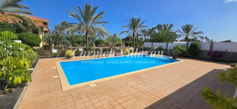 Chalet en calle Islas Canarias