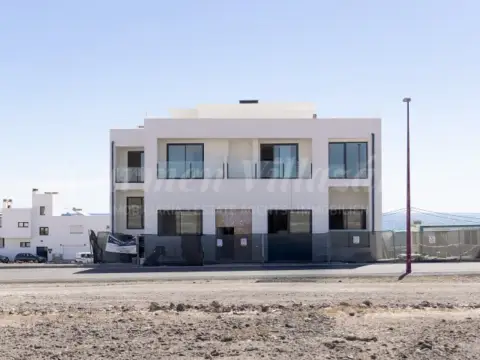 Estudio en calle La Juanita Morales