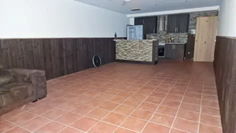Local comercial en Portillejo-Valdegastea