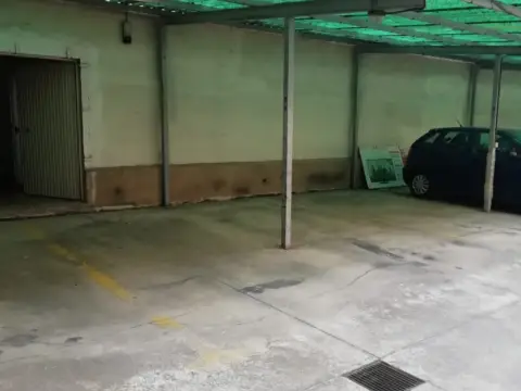 Local comercial en calle de la Fundición