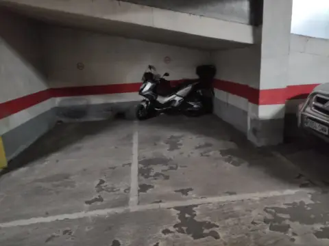 Garaje en calle de los Duques de Nájera