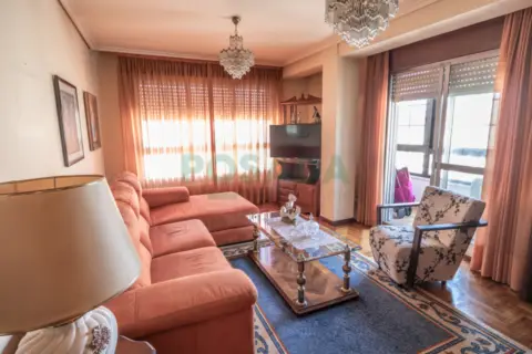 Piso en calle del Escultor Gregorio Fernández