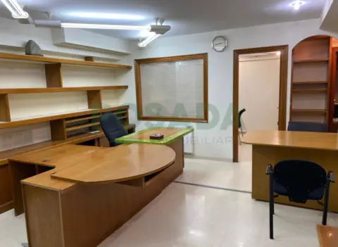 Local comercial en calle Eduardo Heraclio Botana