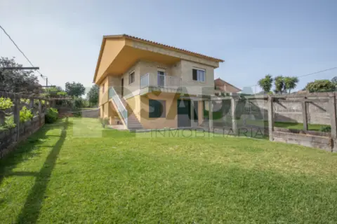 Casa en Rúa dos Pazos