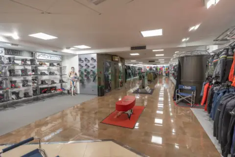 Local comercial en calle de Colón