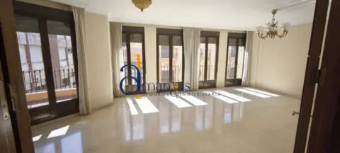 Piso en calle del Peso