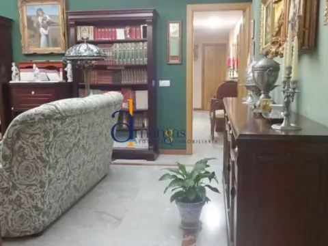 Piso en calle de San Pedro