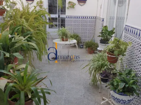 Casa en calle Obispo dominguez Valdecañas