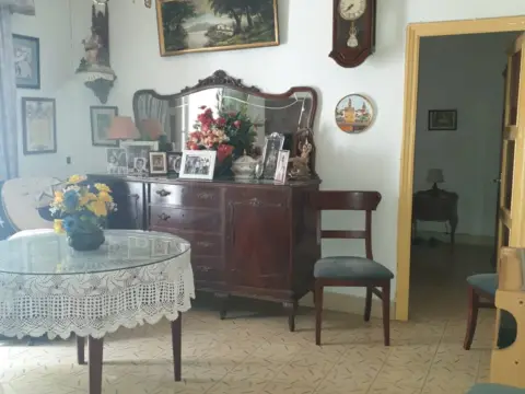 Casa en calle de los Palacios