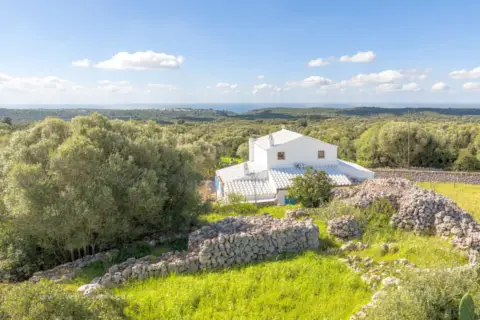 Finca rústica en Sant Climent-Llucmaçanes-Es Canutells-Binidalí
