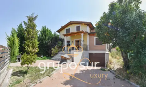 Chalet en Urbanización Aldeamayor Golf, nº Sn