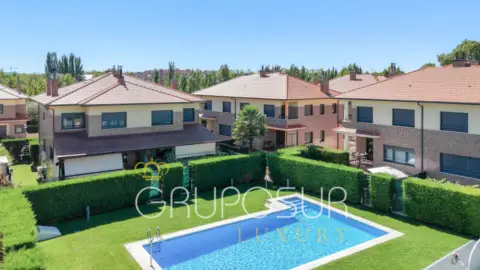 Chalet pareado en Camino del Cabildo, 1