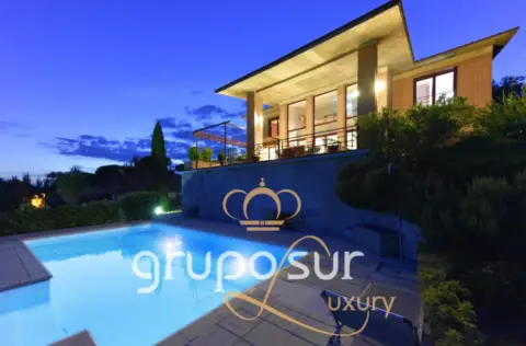 Chalet en Urbanización el Otero, 1