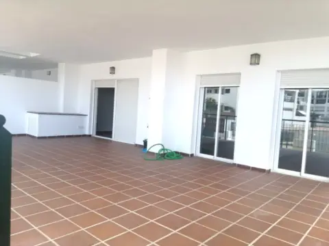 Piso en Torre de Benagalbón