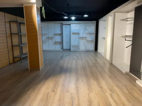 Local comercial en Barberà del Vallès