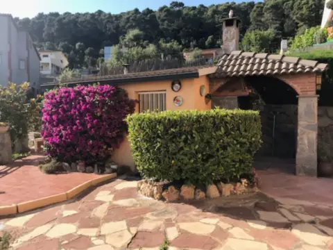 Casa en Urb.Can Regassol