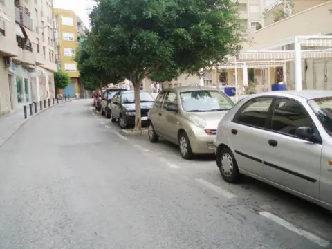 Garaje en Zona Policia Local