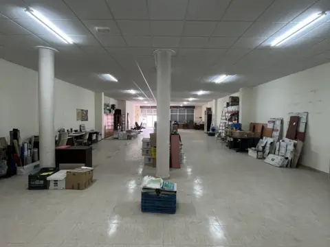 Local comercial en Carrer de Novelda
