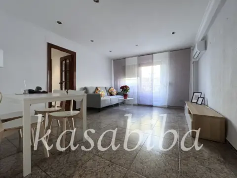 Piso en Carrer de la Isla Cabrera