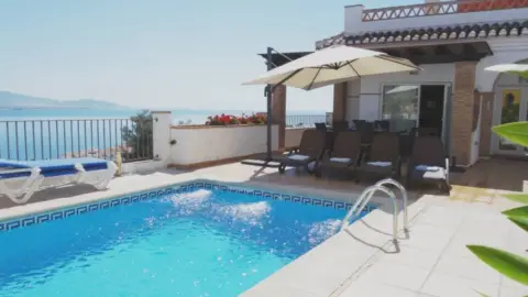 Casa en Avenida de los Pinos, 34