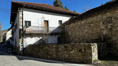 House in calle Santa María